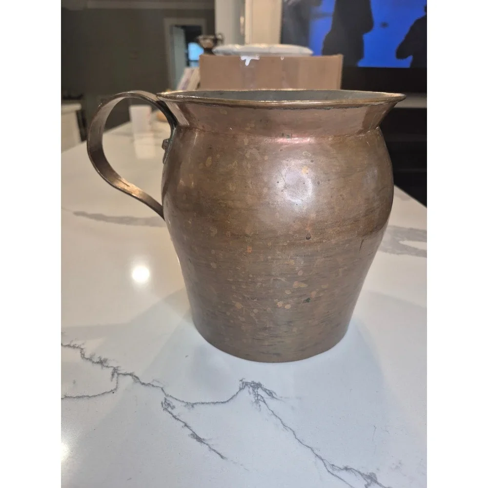 Antique Hand Hammered Copper Pitcher Riveted Handle Rustic Farmhouse Decor‎ 8.5